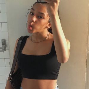 Meet your Posher, Nya